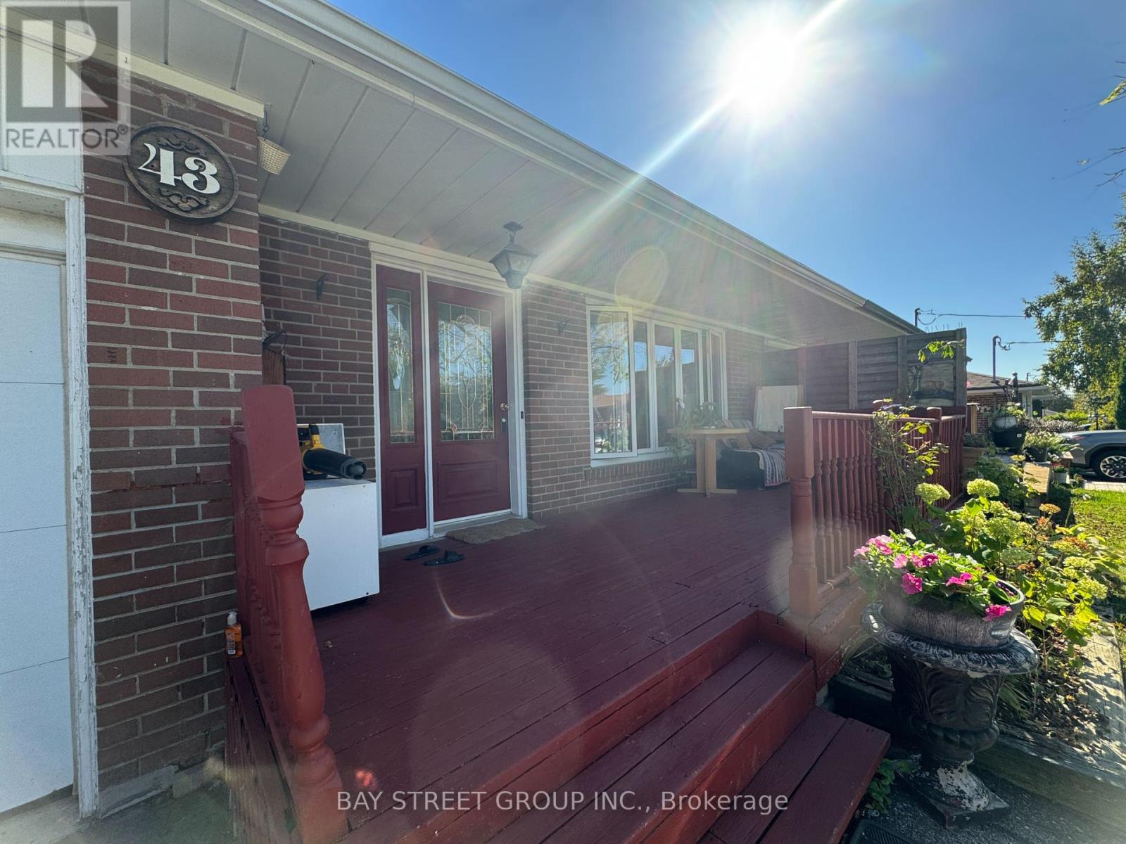 43 SHERWOOD FOREST DRIVE, Markham, Ontario