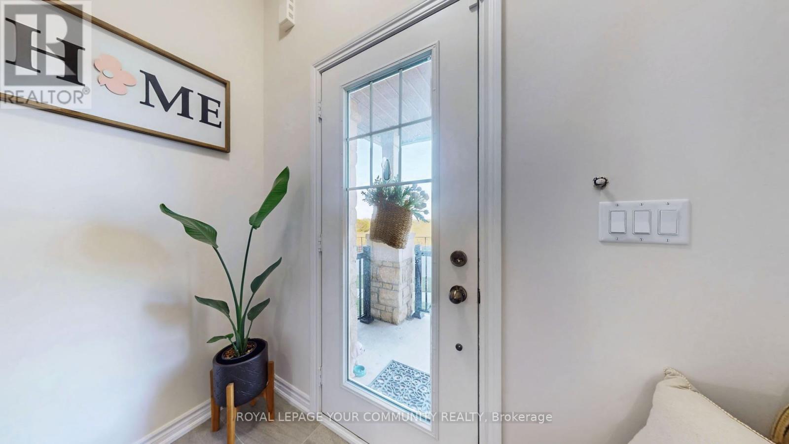 32 Delft Drive, Markham, Ontario  L6C 0Z1 - Photo 18 - N12434836