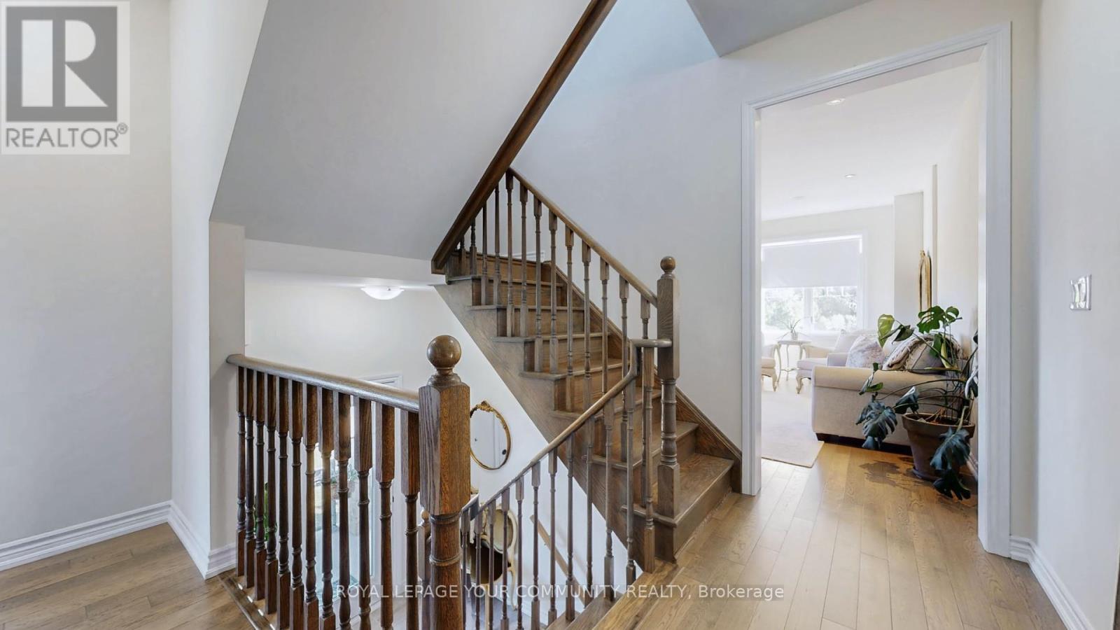 32 Delft Drive, Markham, Ontario  L6C 0Z1 - Photo 19 - N12434836