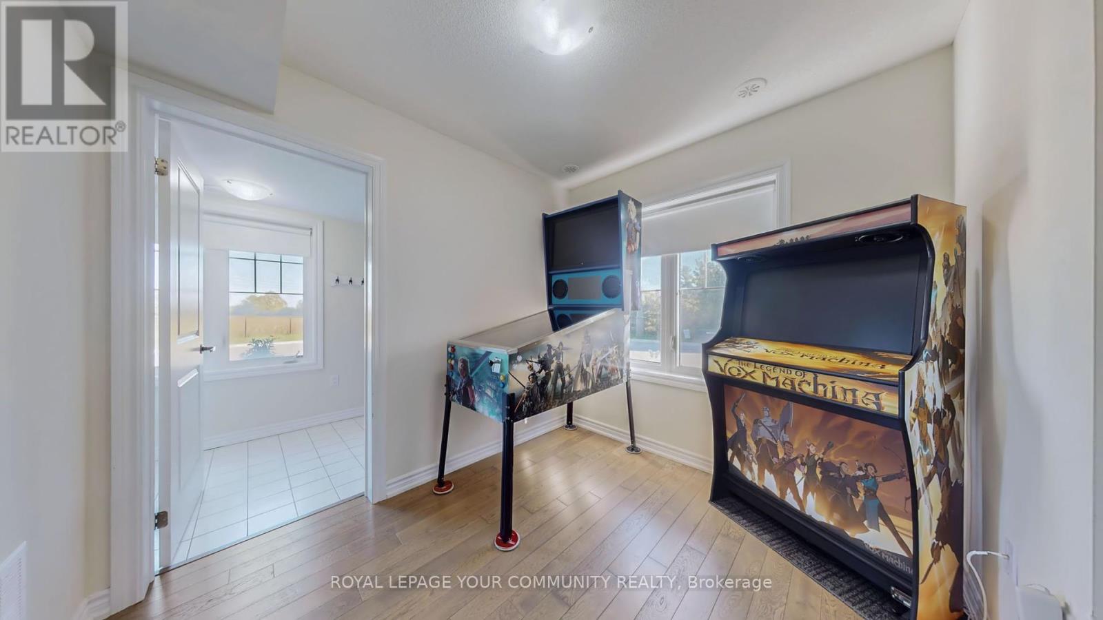 32 Delft Drive, Markham, Ontario  L6C 0Z1 - Photo 30 - N12434836