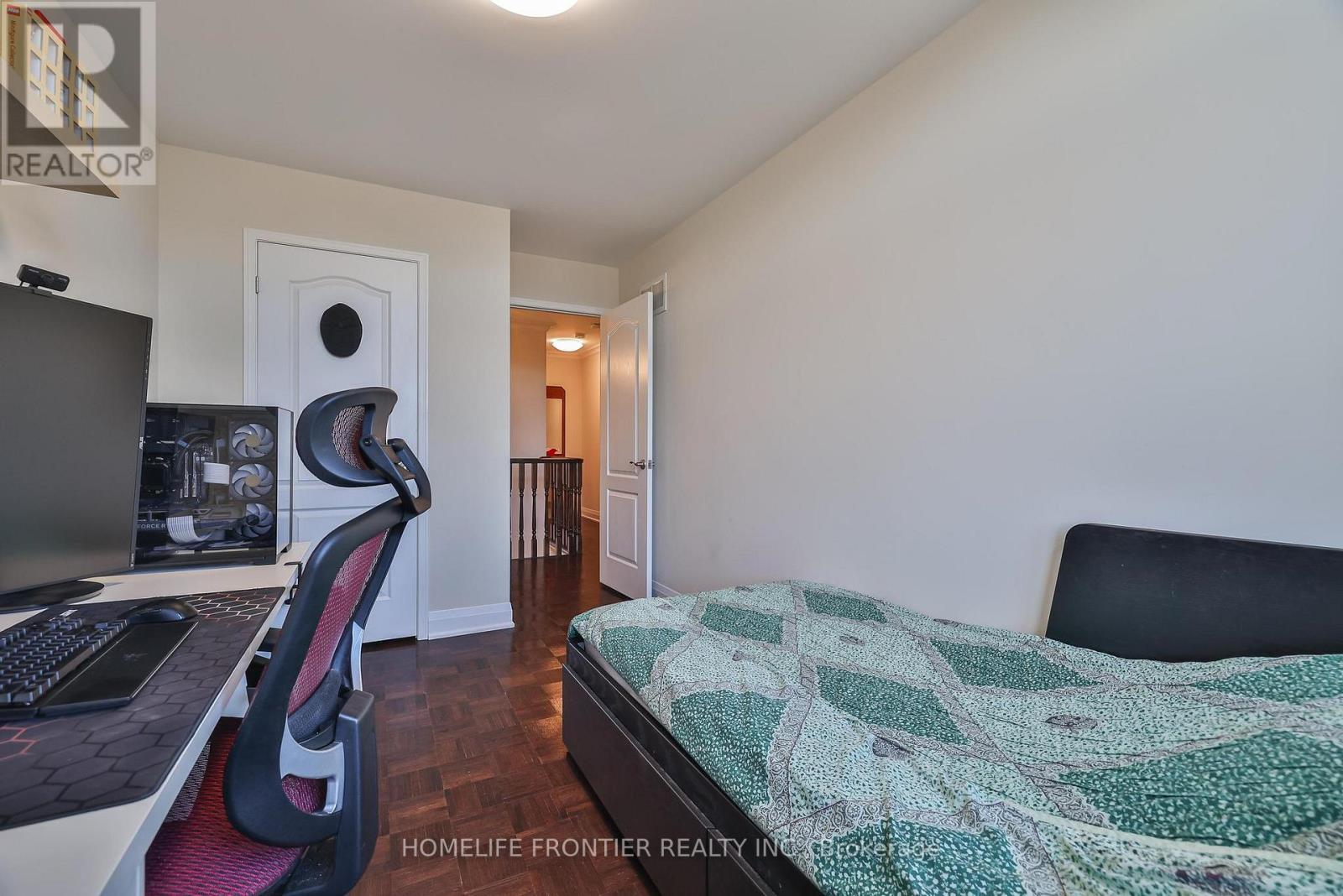 86 Venice Gate Drive, Vaughan, Ontario  L4H 0E7 - Photo 32 - N12434887