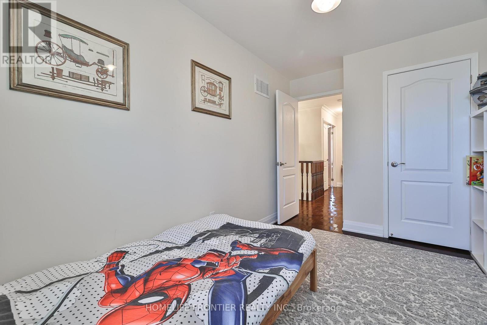 86 Venice Gate Drive, Vaughan, Ontario  L4H 0E7 - Photo 37 - N12434887