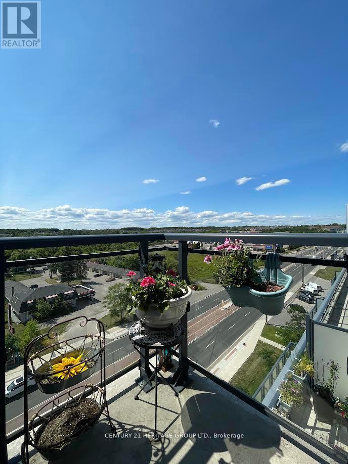 Ph8 - 11611 Yonge Street, Richmond Hill, Ontario  L4E 1G2 - Photo 14 - N12434903