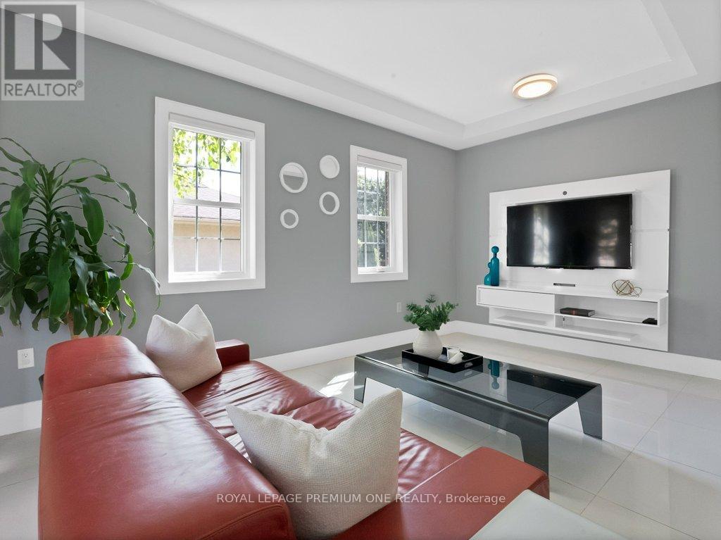 667 Nashville Road, Vaughan, Ontario  L0J 1C0 - Photo 7 - N12434935