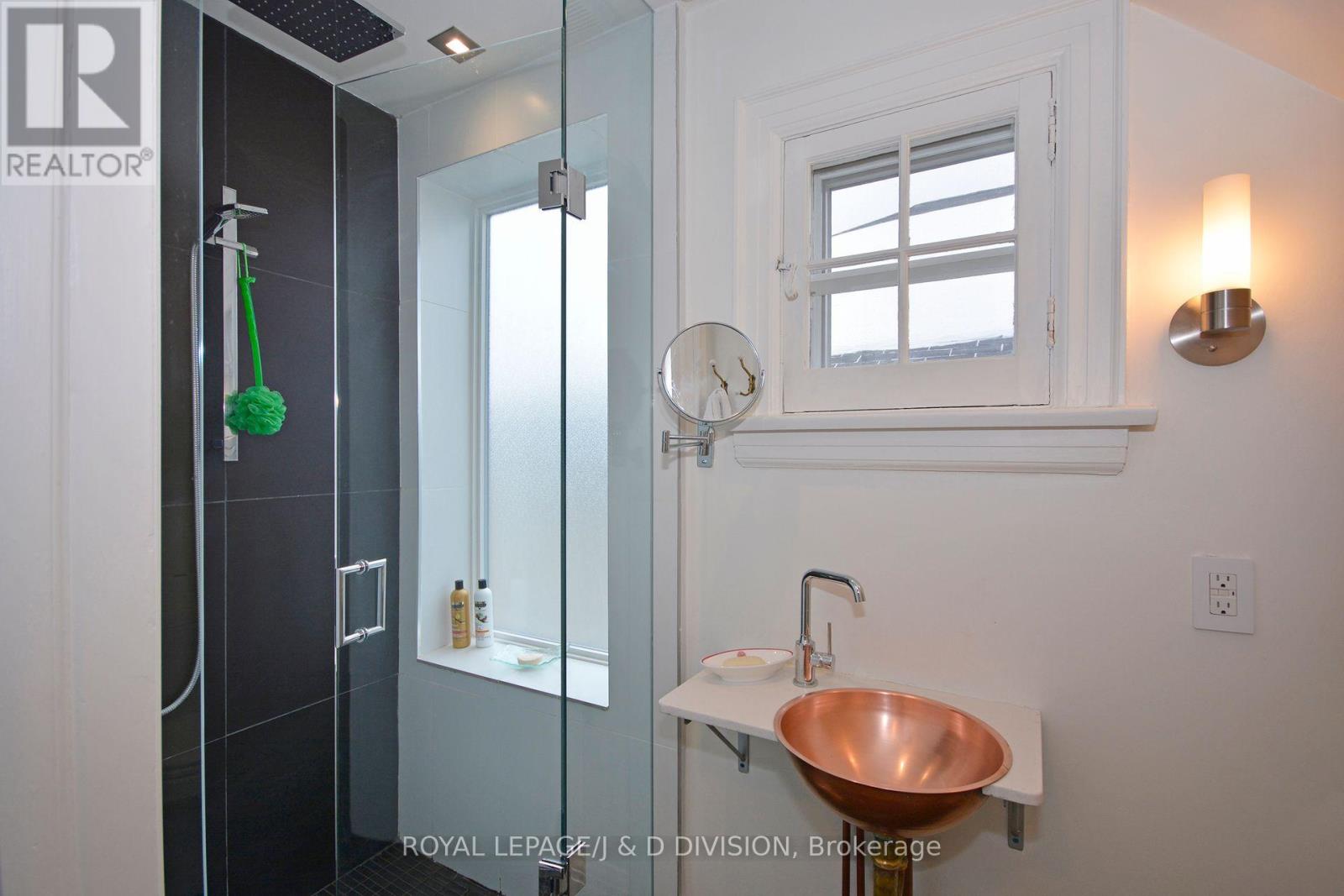 34 Edmund Avenue, Toronto, Ontario  M4V 1H3 - Photo 22 - C12352543