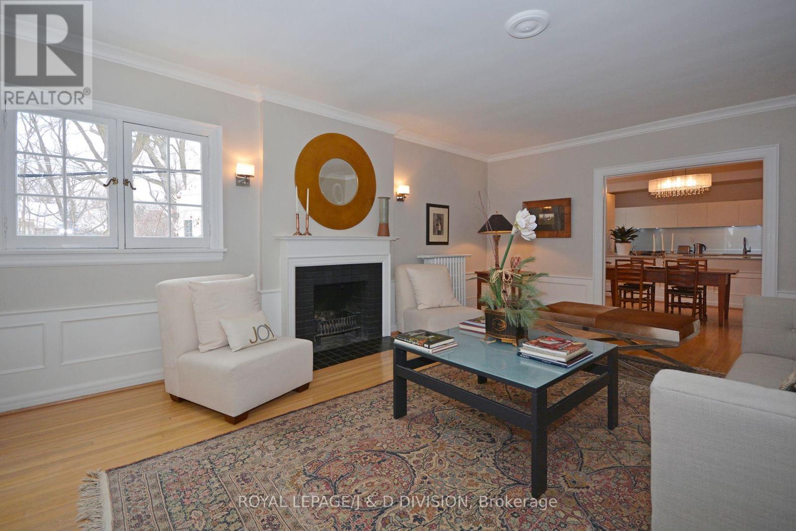 34 Edmund Avenue, Toronto, Ontario  M4V 1H3 - Photo 6 - C12352543