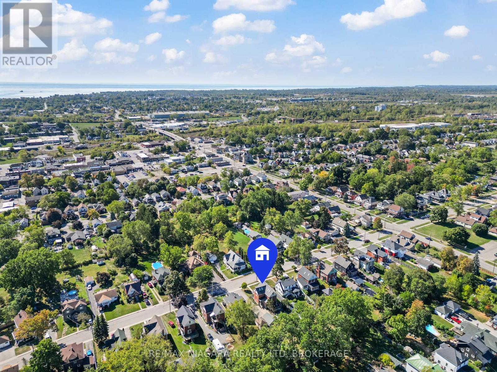 18 Emerick Avenue, Fort Erie (Central), Ontario  L2A 2W3 - Photo 44 - X12434949