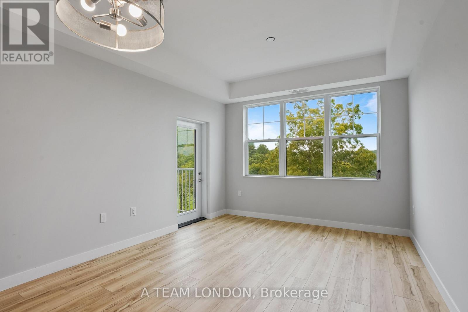 413 - 100 The Promenade, Central Elgin, Ontario  N5L 1C5 - Photo 14 - X12431959