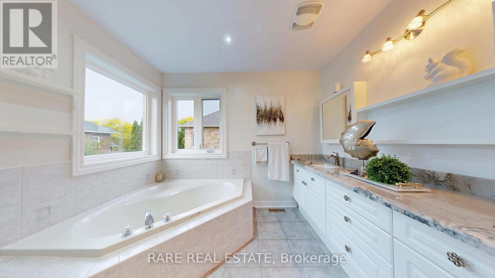 68 Kirkbride Crescent, Vaughan, Ontario  L6A 2J5 - Photo 23 - N12427342