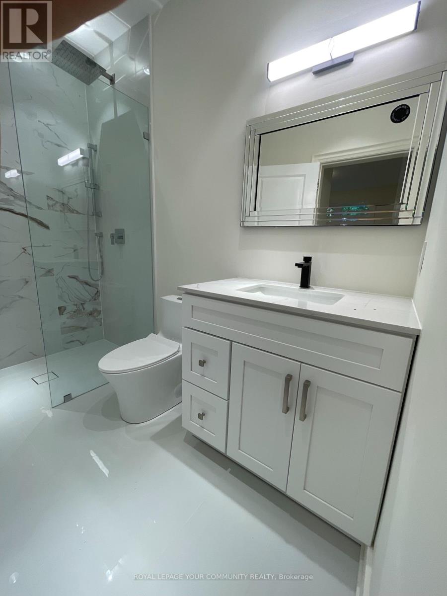8 - 263 Barrie Street W, Bradford West Gwillimbury, Ontario  L3Z 1A2 - Photo 11 - N12428322