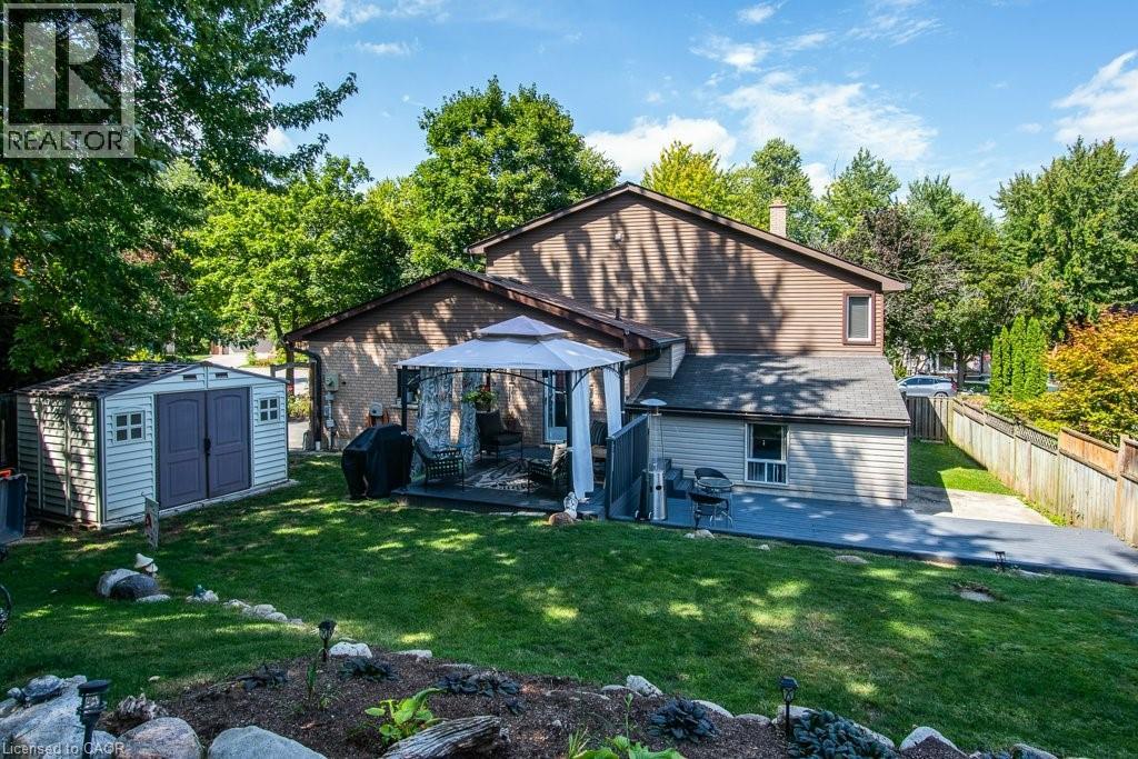 8 Pickwick Place, Guelph, Ontario  N1H 7V8 - Photo 6 - 40774998
