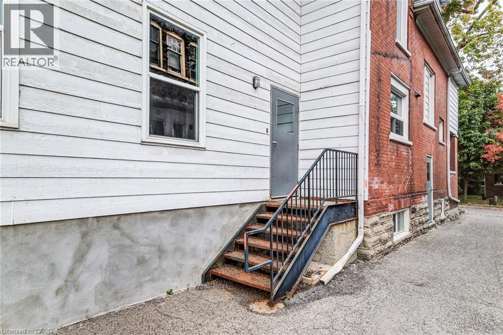 19 Schneider Avenue, Kitchener, Ontario  N2G 1K7 - Photo 26 - 40774780