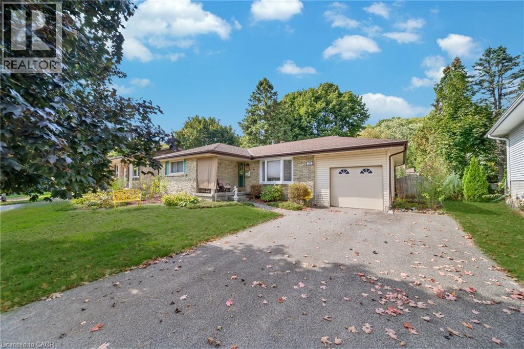 13 GILSTON Parkway, Paris, Ontario