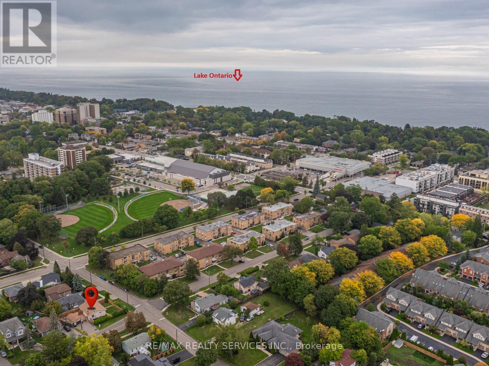 191 DEANE AVENUE, Oakville, Ontario