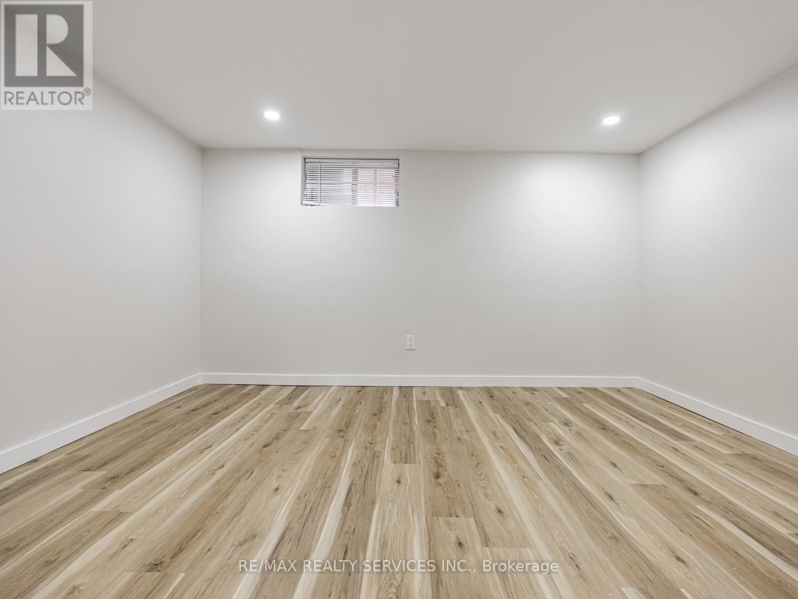 191 Deane Avenue, Oakville, Ontario  L6K 1N4 - Photo 28 - W12429352