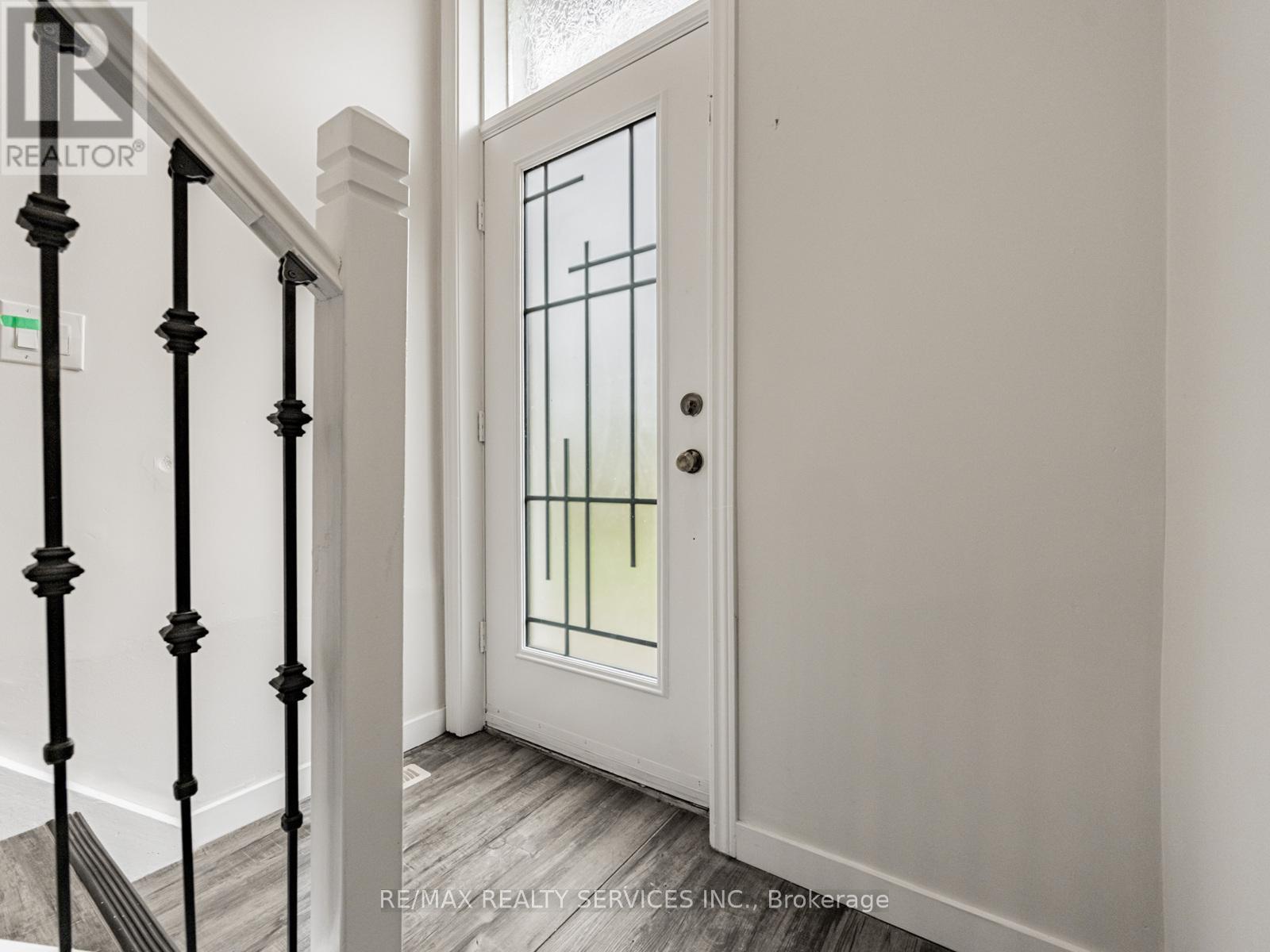 191 Deane Avenue, Oakville, Ontario  L6K 1N4 - Photo 14 - W12429352