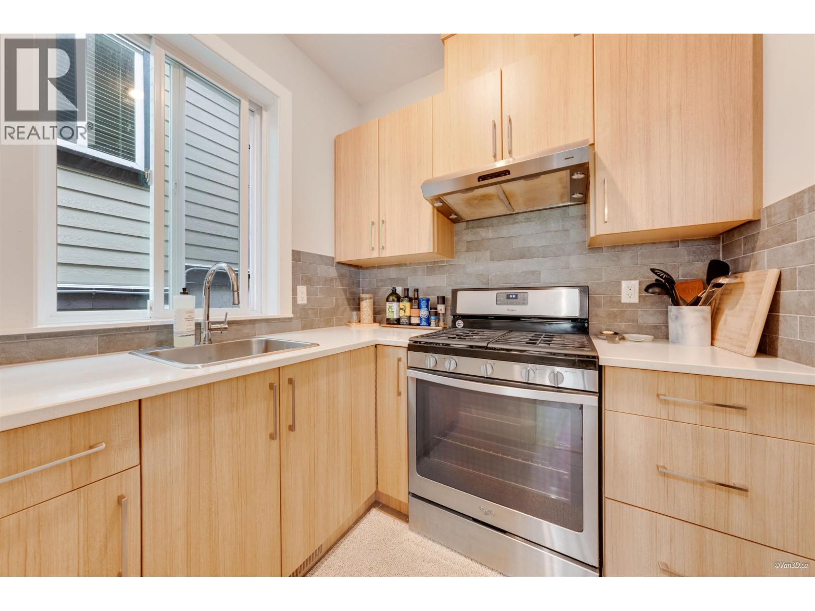 3556 Archworth Avenue, Coquitlam, British Columbia  V3E 0L6 - Photo 17 - R3050831