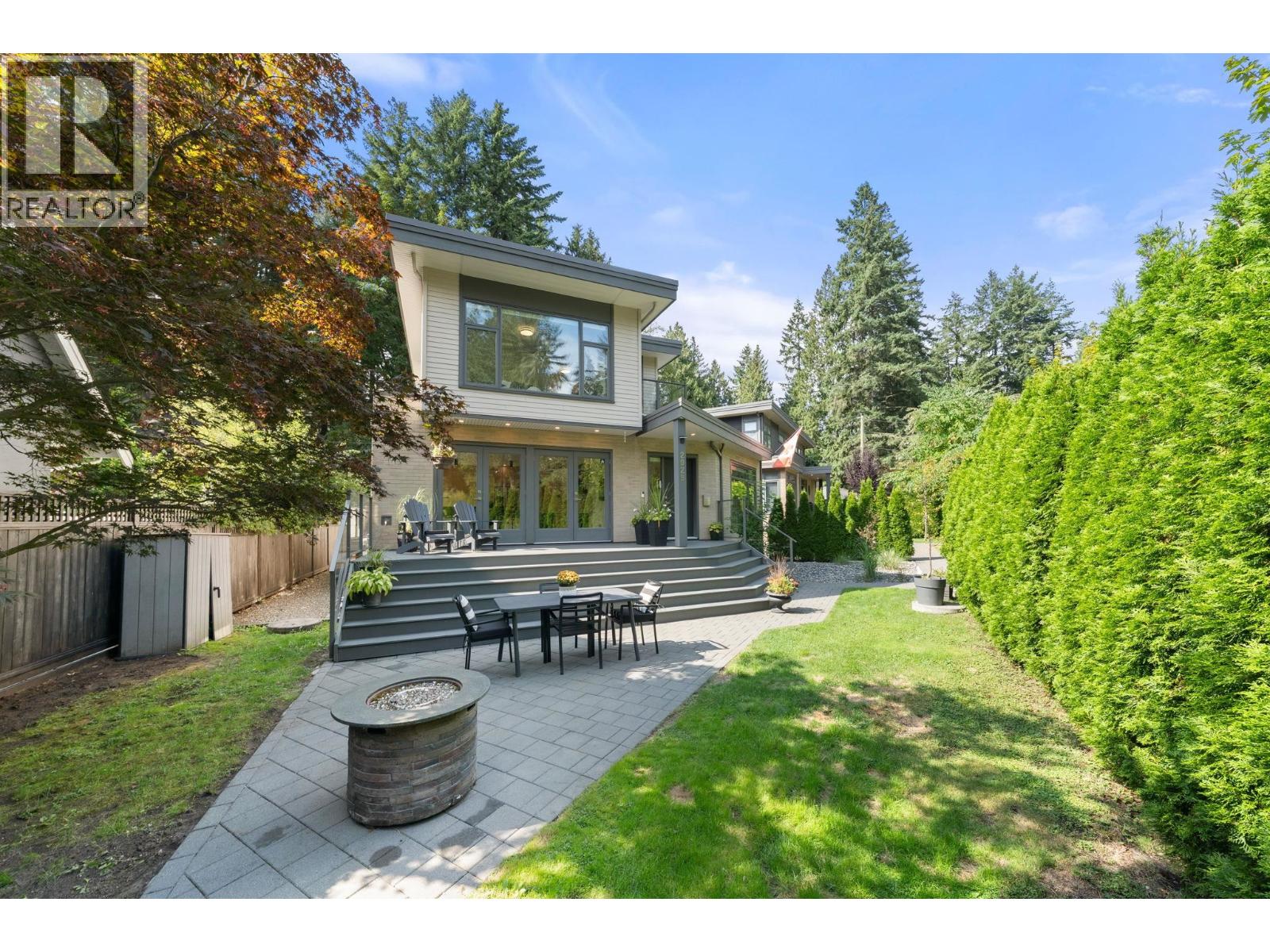 2025 Mackay Avenue, North Vancouver, British Columbia  V7P 2M8 - Photo 35 - R3053630