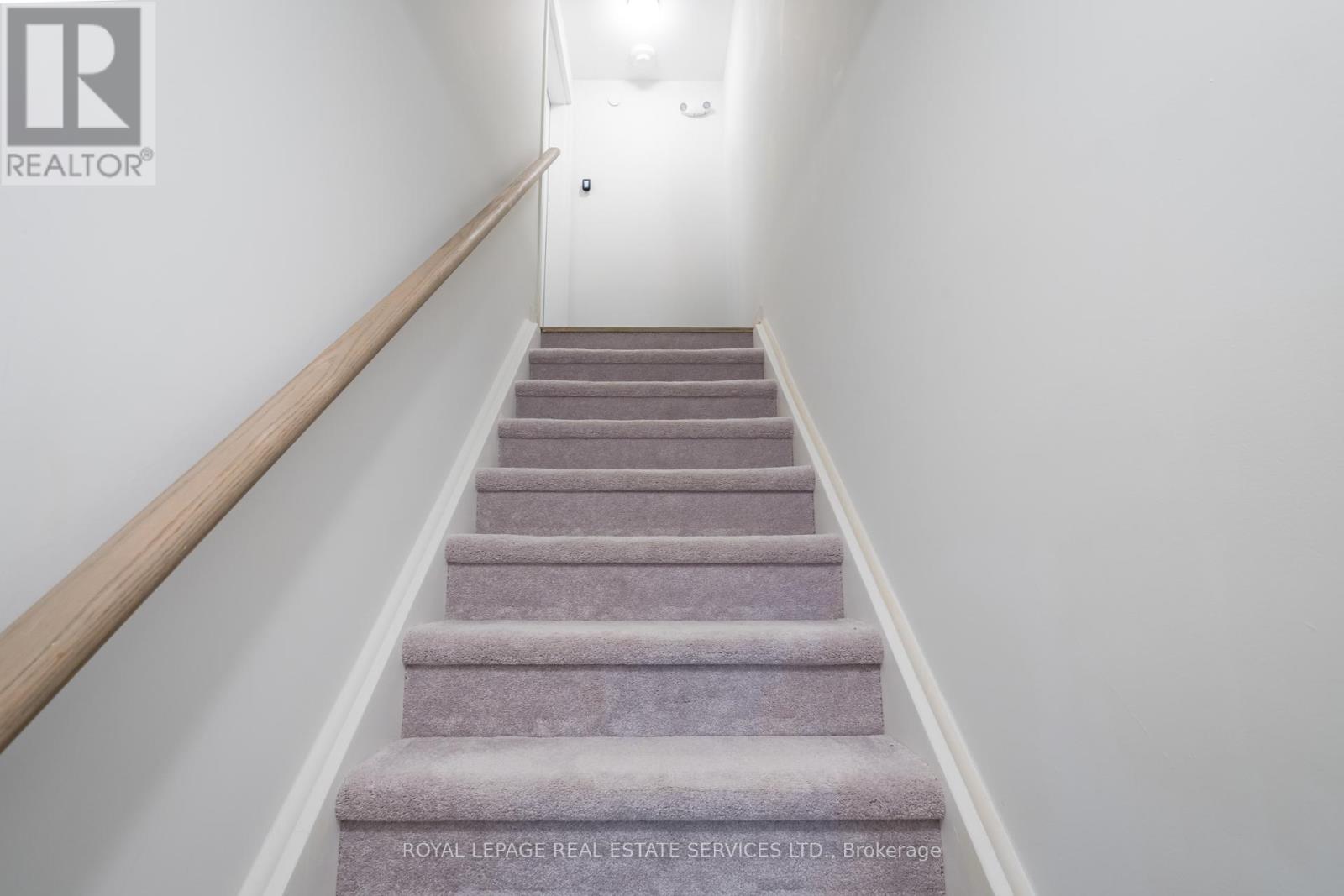 11 - 3425 Ridgeway Drive, Mississauga, Ontario  L5L 0B9 - Photo 2 - W12434808
