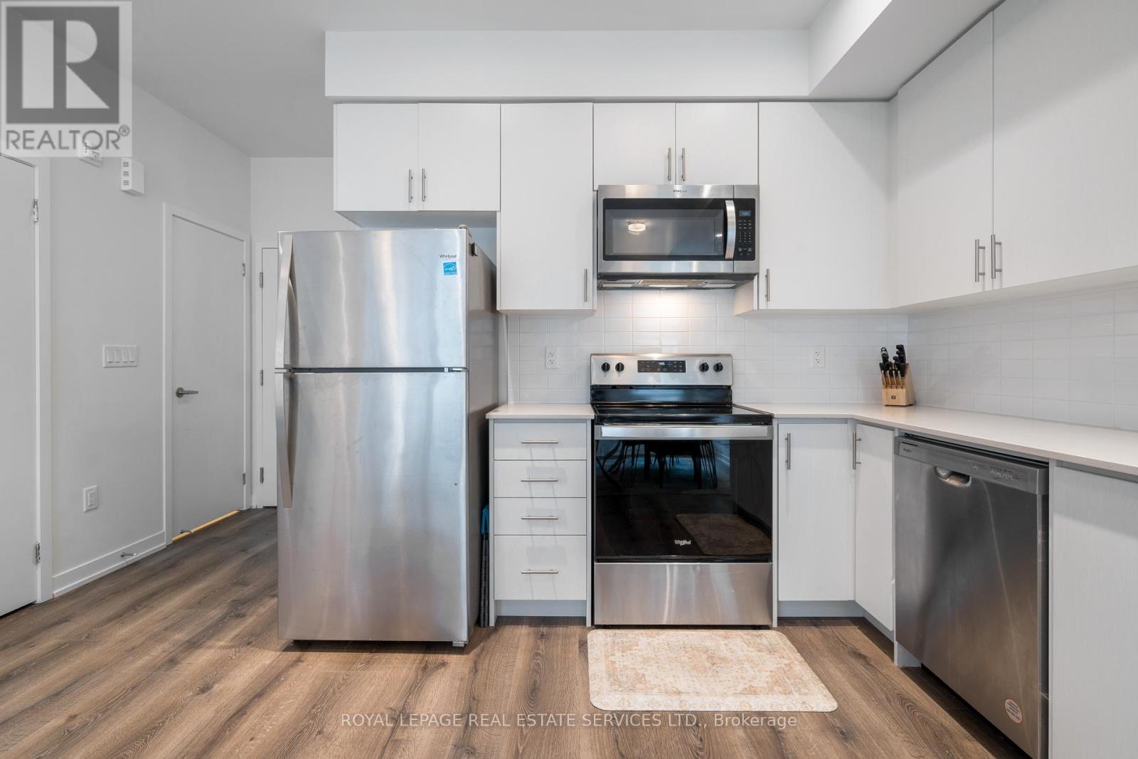 11 - 3425 Ridgeway Drive, Mississauga, Ontario  L5L 0B9 - Photo 4 - W12434808