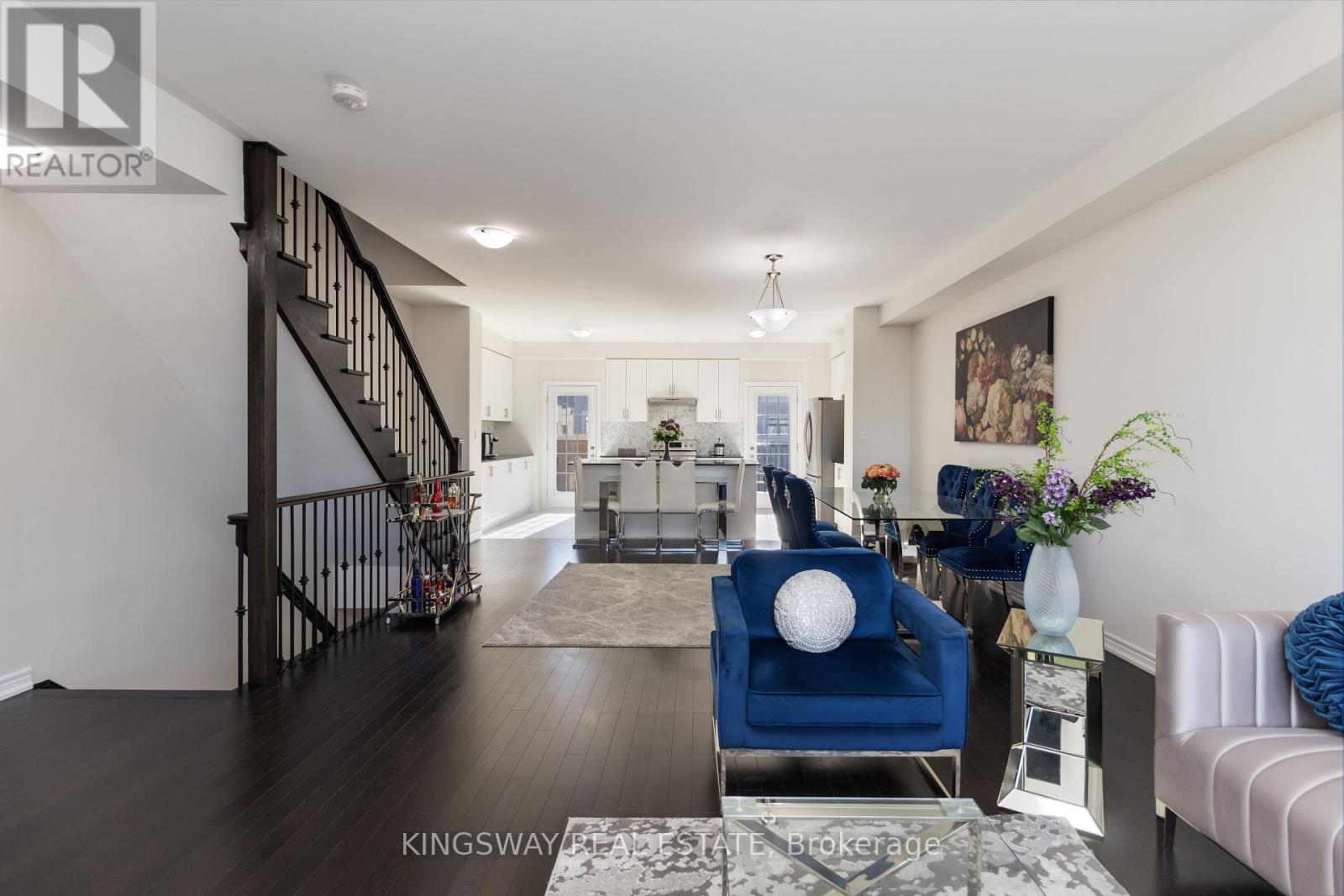86 Fruitvale Circle, Brampton, Ontario  L7A 5B9 - Photo 10 - W12434813
