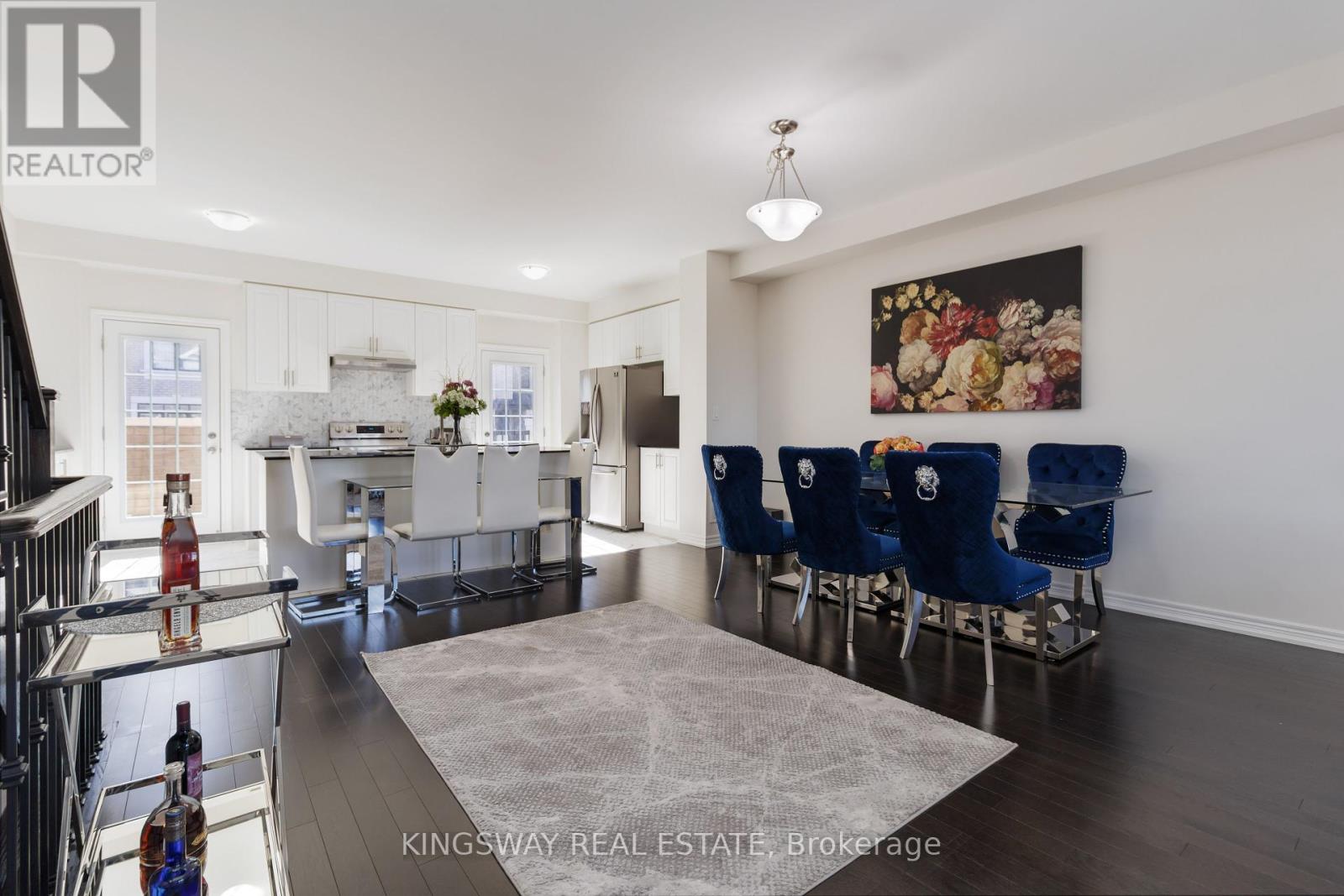 86 Fruitvale Circle, Brampton, Ontario  L7A 5B9 - Photo 12 - W12434813