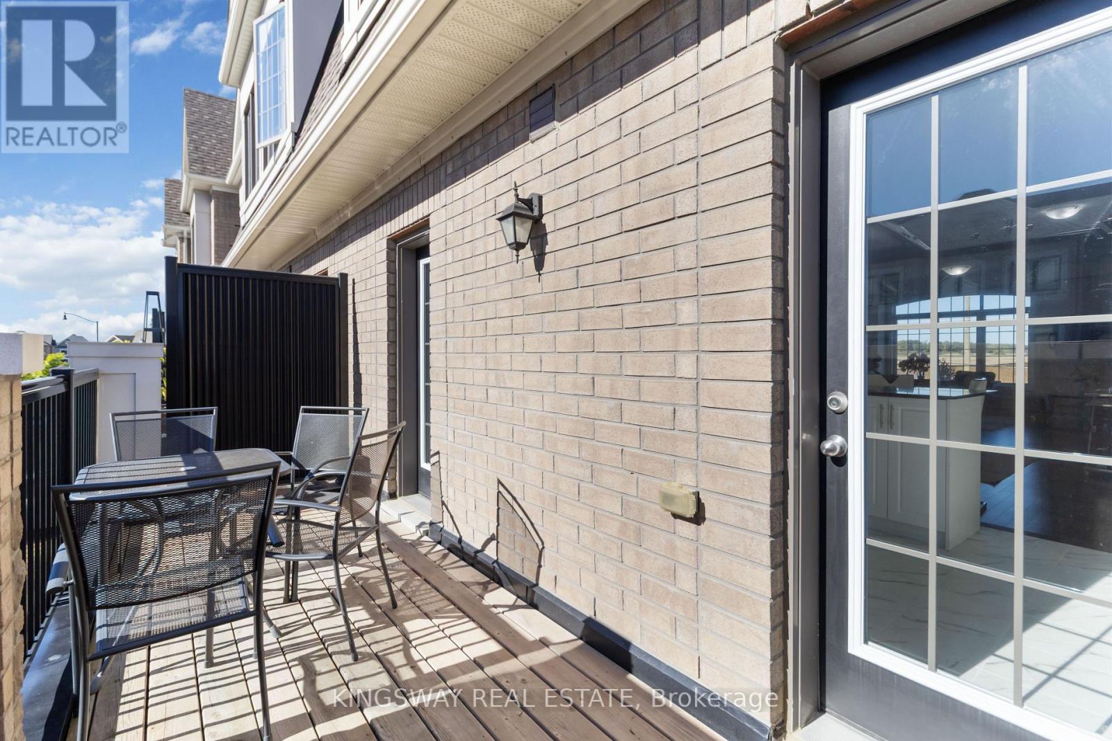 86 Fruitvale Circle, Brampton, Ontario  L7A 5B9 - Photo 48 - W12434813