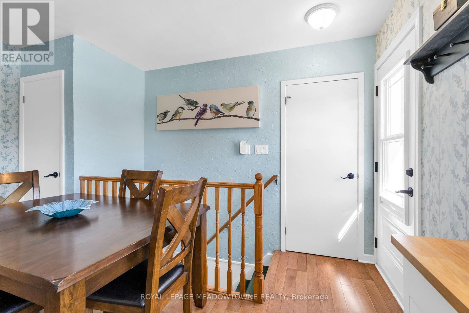 79 Rexway Drive, Halton Hills, Ontario  L7G 1R2 - Photo 14 - W12434815