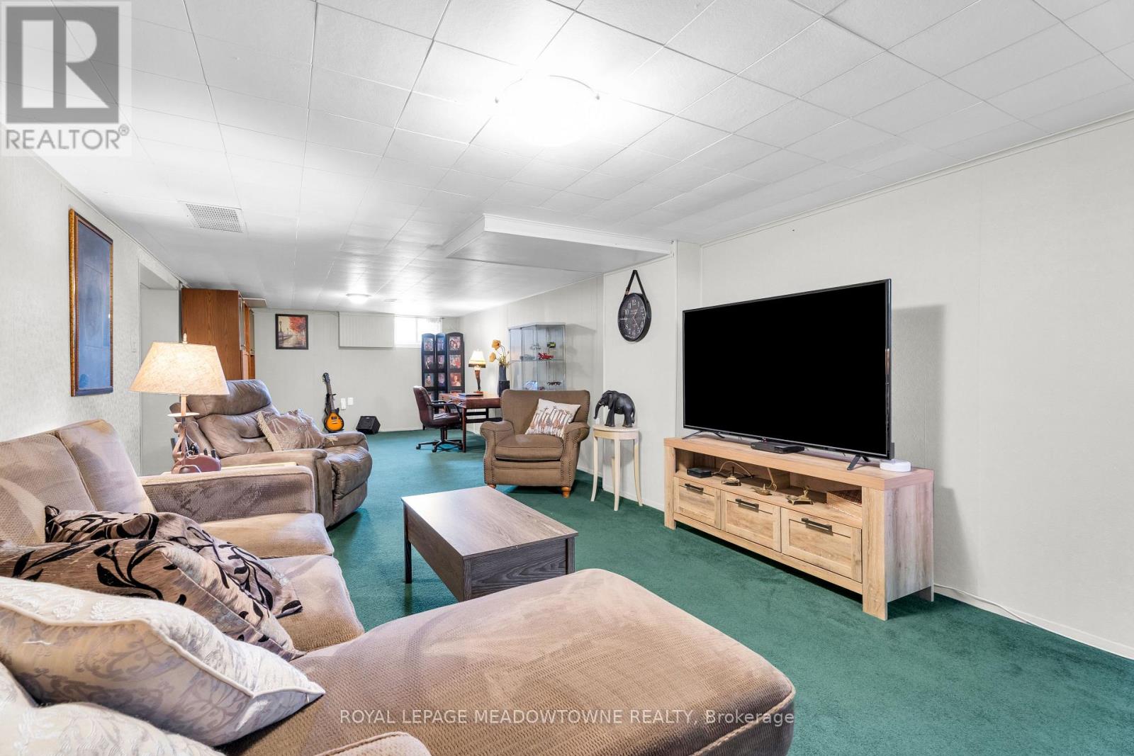 79 Rexway Drive, Halton Hills, Ontario  L7G 1R2 - Photo 24 - W12434815