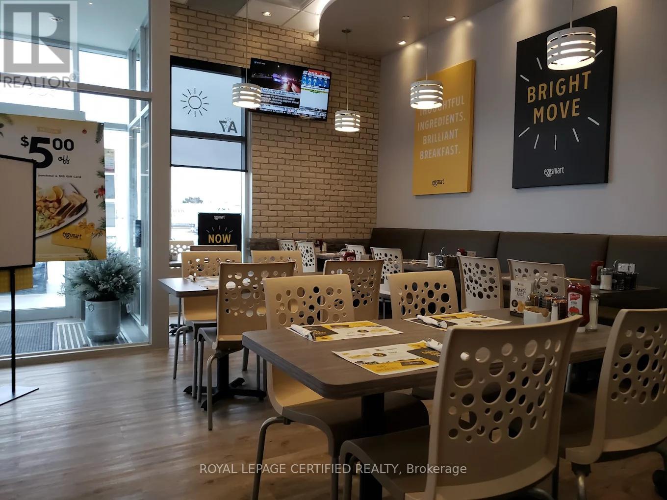 6795 Airport Road, Mississauga, Ontario  L4V 1E6 - Photo 3 - W12434817