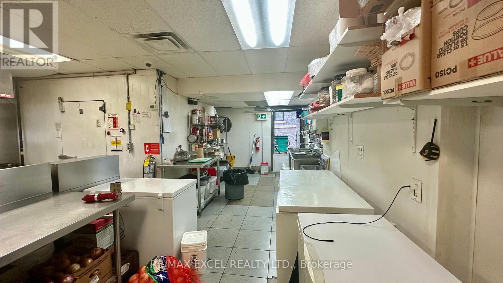 358 Marlee Avenue, Toronto, Ontario  M6B 3H8 - Photo 7 - W12434821