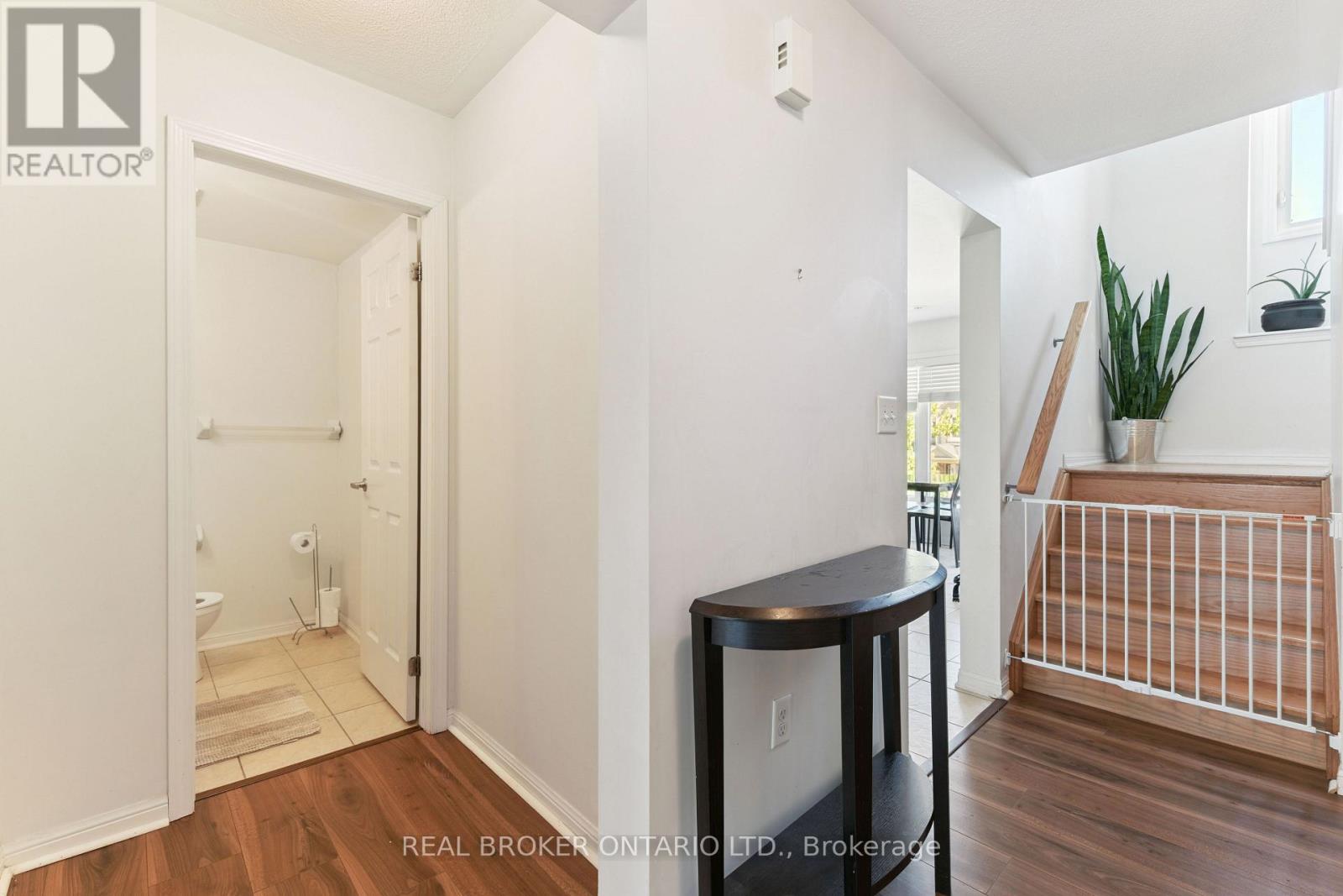 46 Lathbury Street, Brampton, Ontario  L7A 0R5 - Photo 3 - W12434843