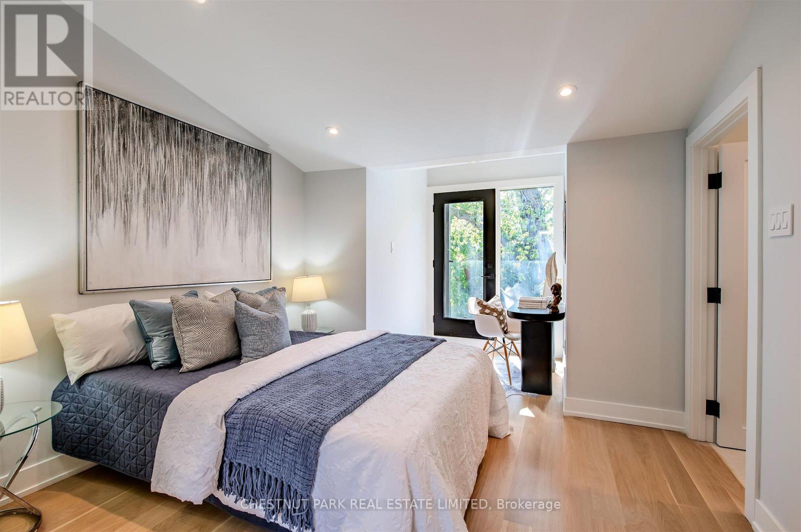 222a Pearson Avenue, Toronto, Ontario  M6R 1G7 - Photo 22 - W12434855