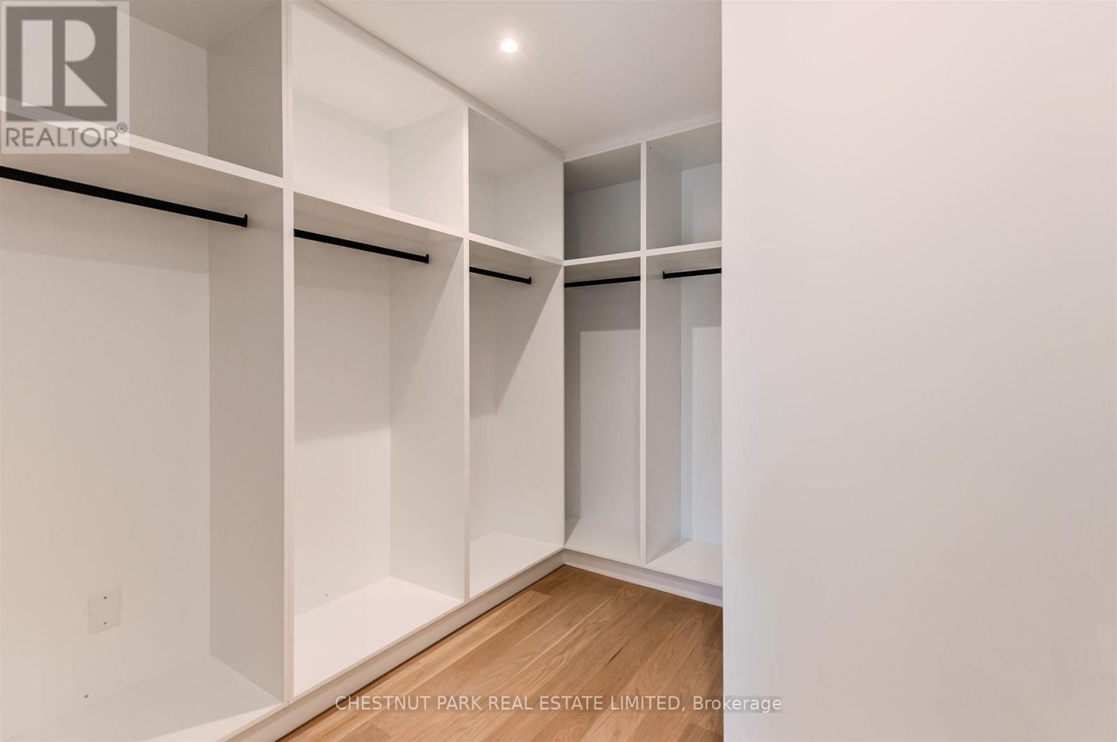 222a Pearson Avenue, Toronto, Ontario  M6R 1G7 - Photo 28 - W12434855