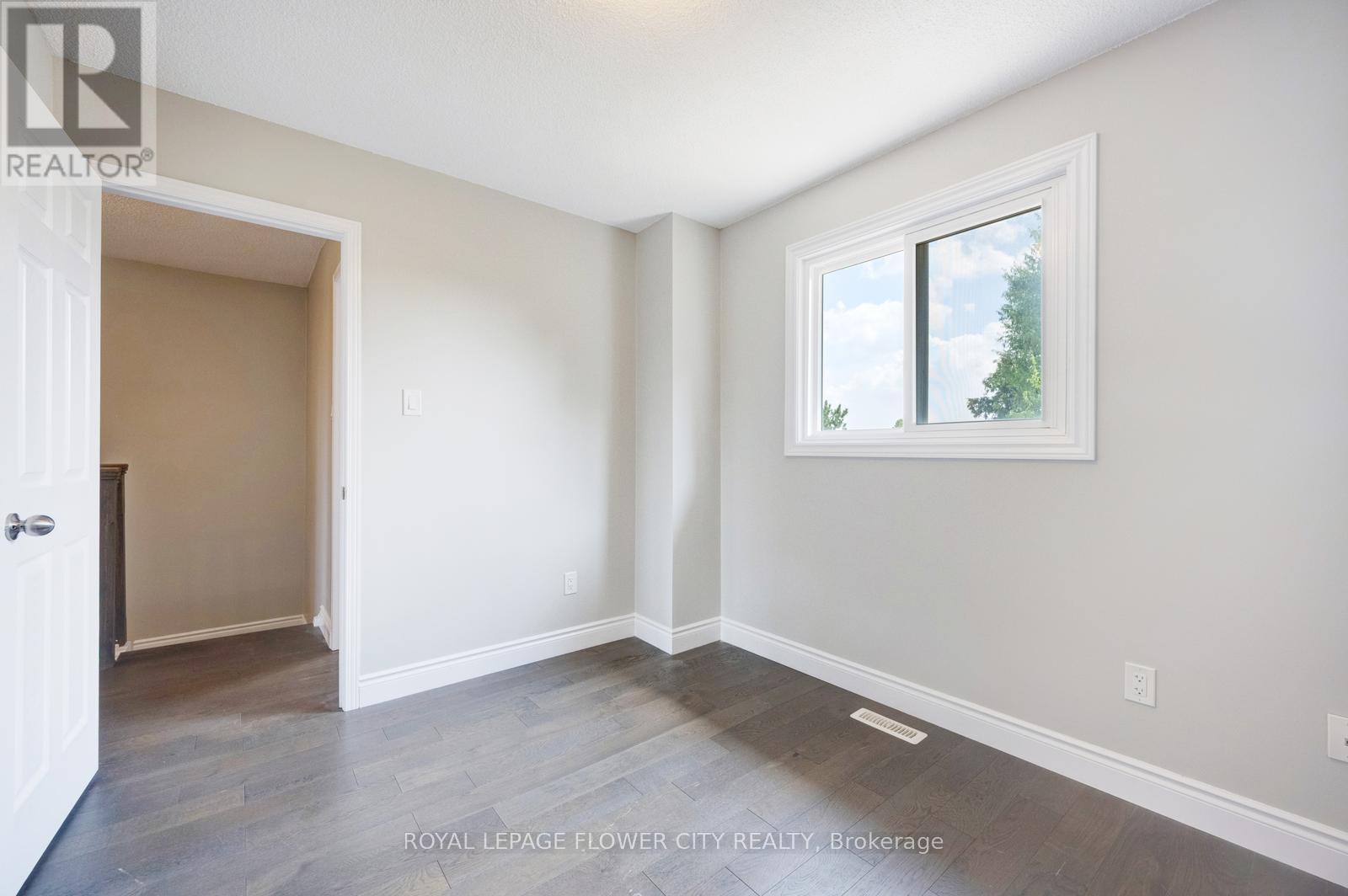 16 Ecclestone Drive, Brampton, Ontario  L6X 3L6 - Photo 24 - W12434861
