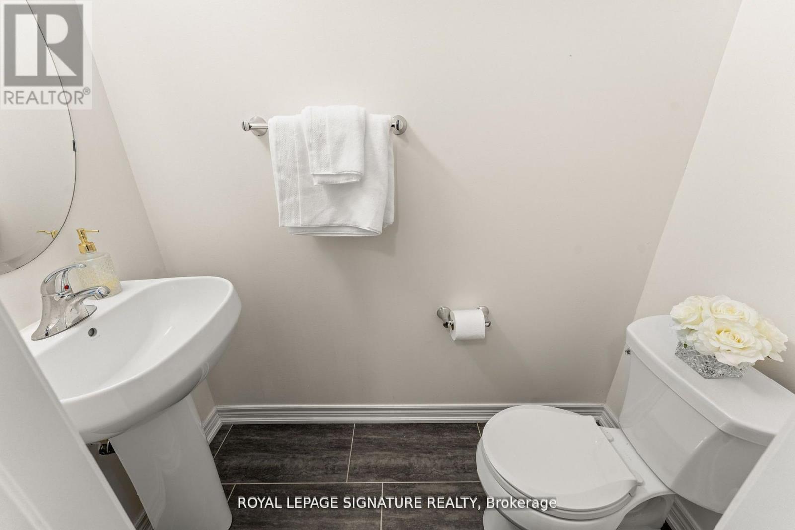 3453 Fourth Line, Oakville, Ontario  L6M 1N8 - Photo 32 - W12434867