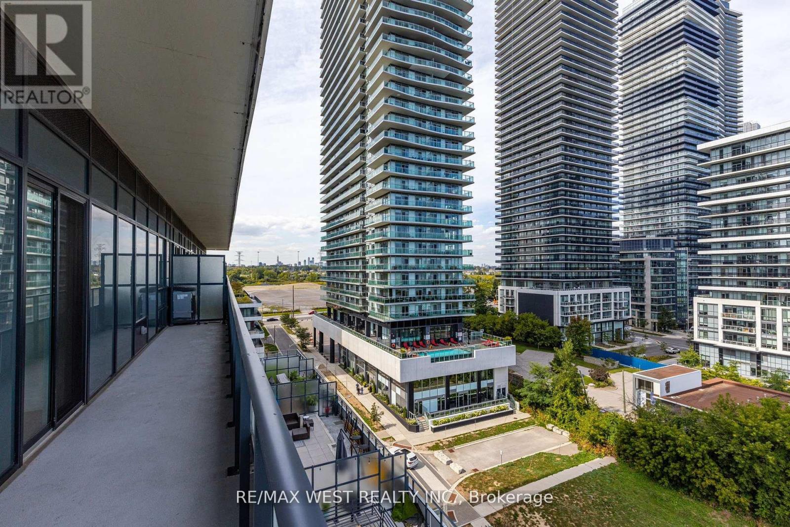 702 - 20 Shore Breeze Drive, Toronto, Ontario  M8V 0C7 - Photo 34 - W12434892
