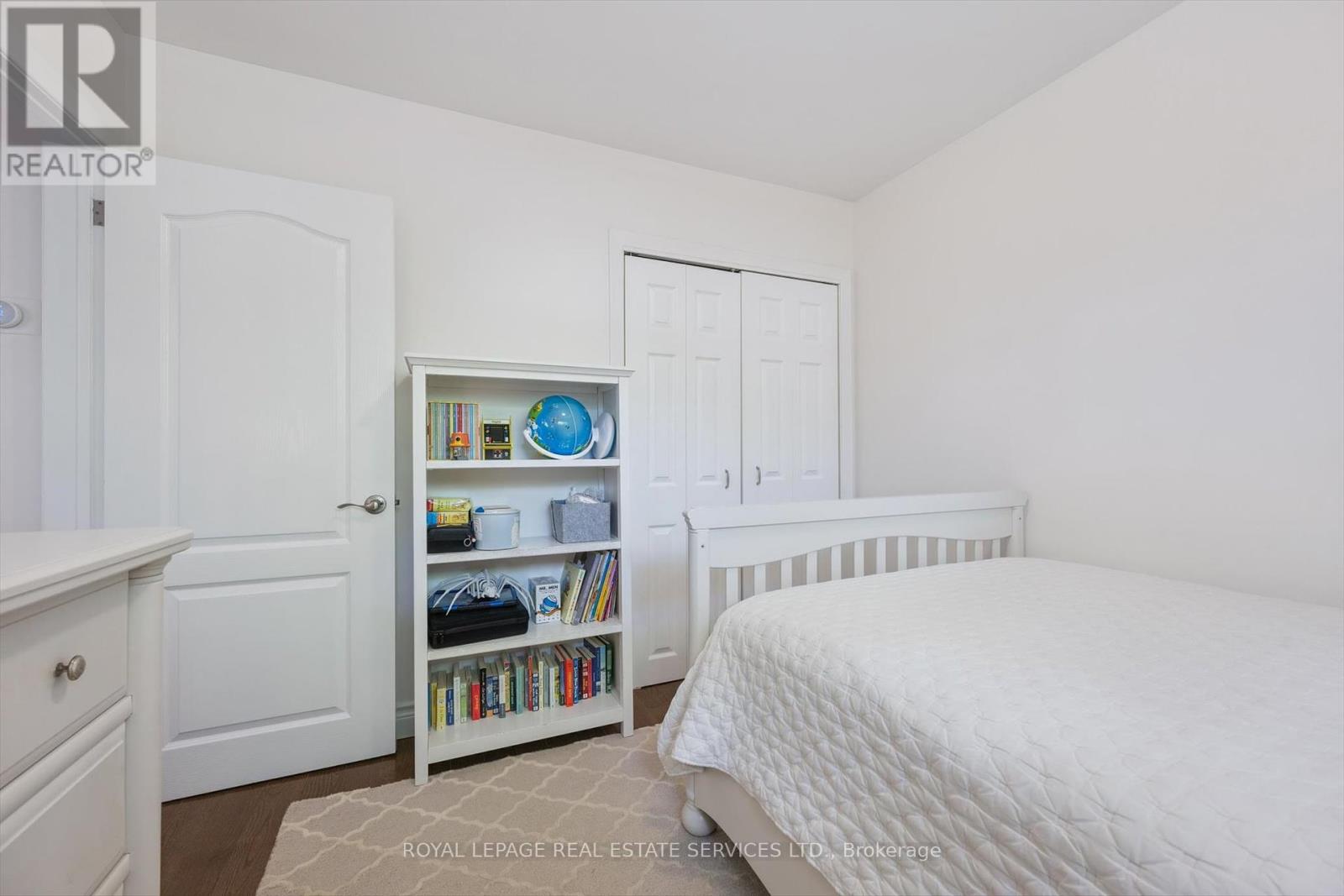 455 Willis Drive, Oakville, Ontario  L6L 4V6 - Photo 19 - W12434924