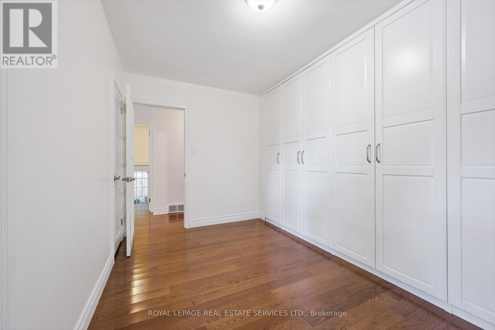 455 Willis Drive, Oakville, Ontario  L6L 4V6 - Photo 23 - W12434924