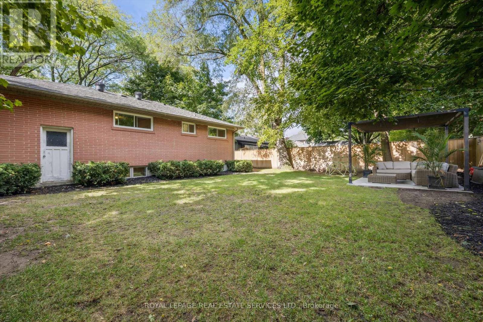 455 Willis Drive, Oakville, Ontario  L6L 4V6 - Photo 34 - W12434924