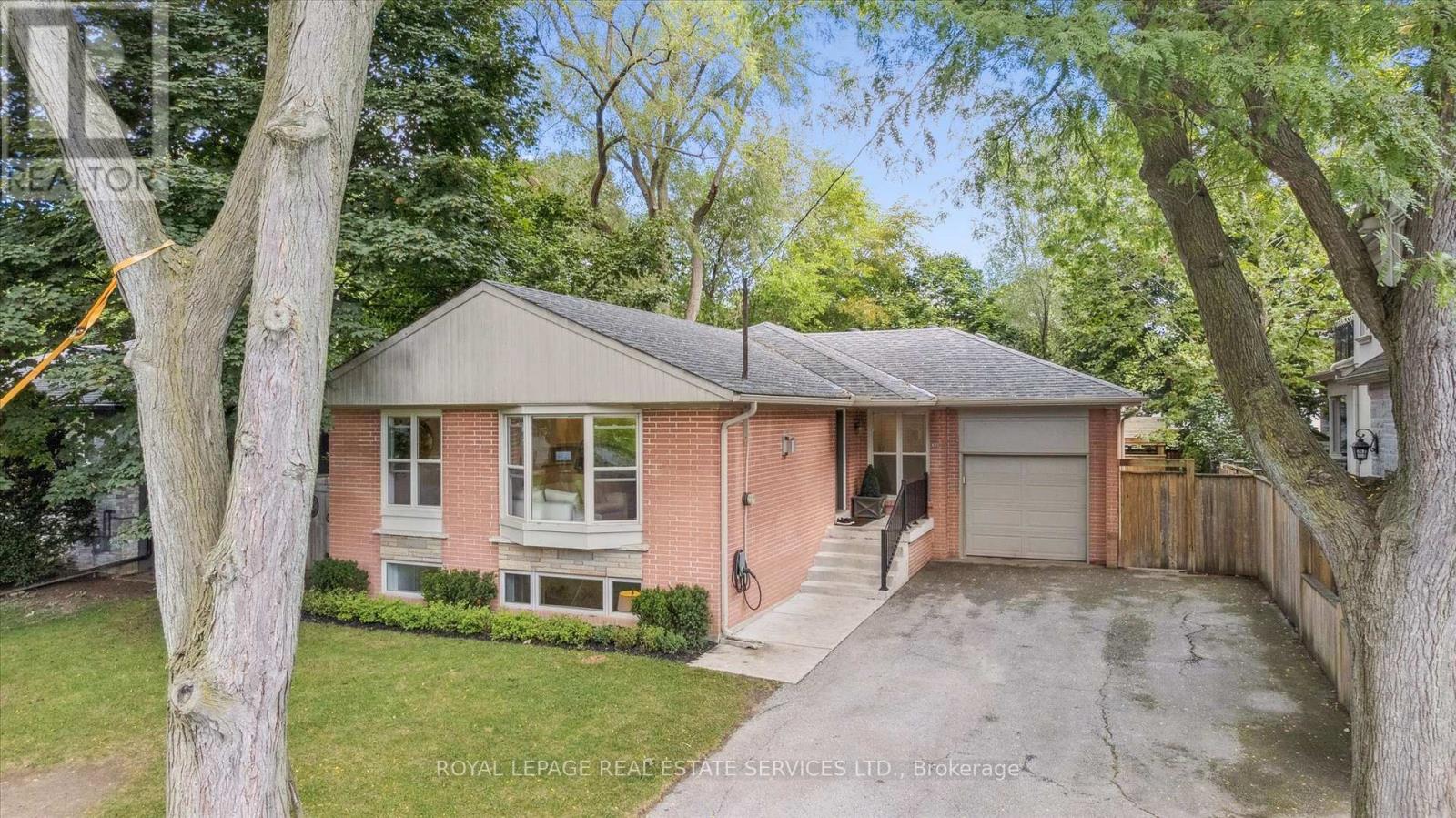 455 Willis Drive, Oakville, Ontario  L6L 4V6 - Photo 40 - W12434924