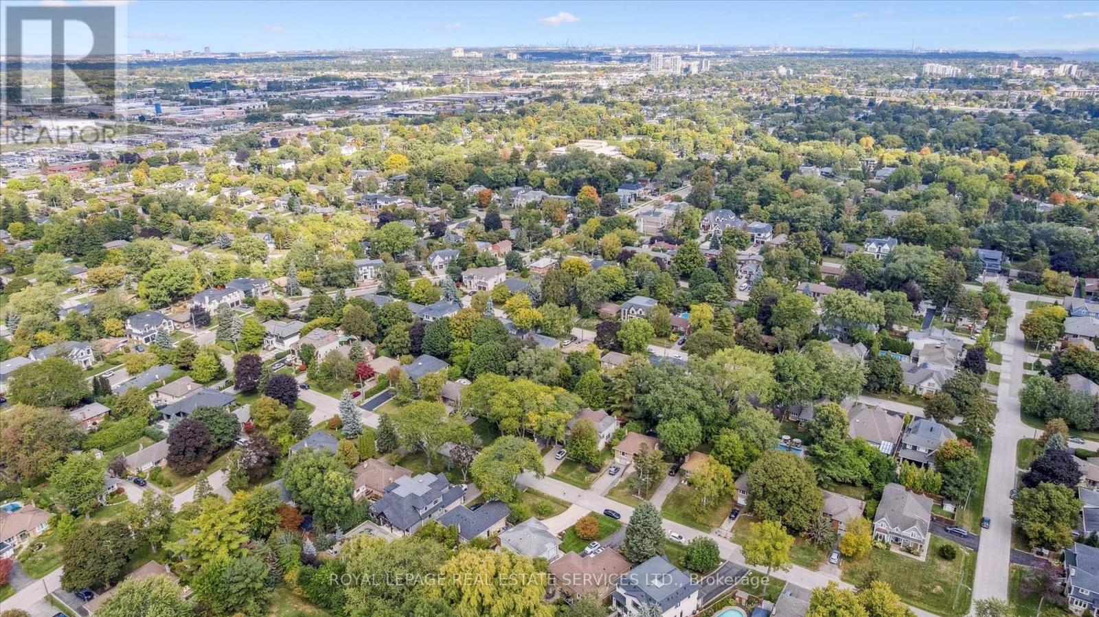 455 Willis Drive, Oakville, Ontario  L6L 4V6 - Photo 41 - W12434924