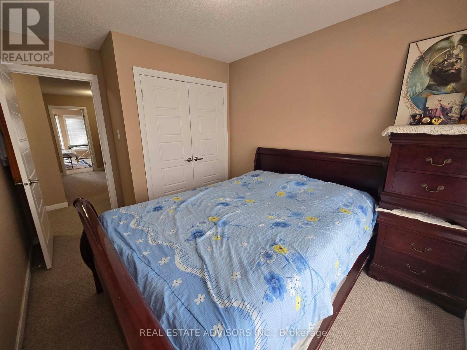 1272 Main Street E, Milton, Ontario  L9T 8M7 - Photo 18 - W12434941