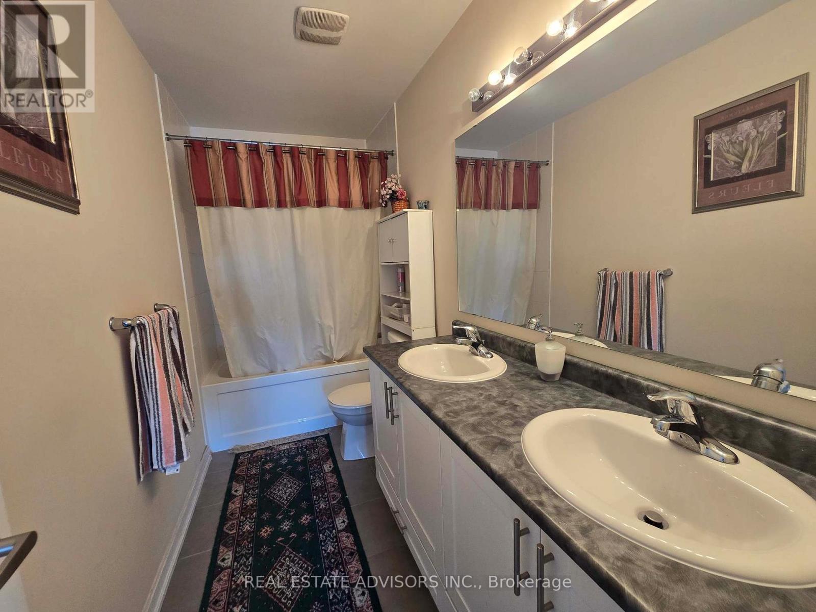 1272 Main Street E, Milton, Ontario  L9T 8M7 - Photo 23 - W12434941