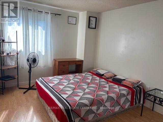 157 Ecclestone Drive, Brampton, Ontario  L6X 3P7 - Photo 11 - W12434946