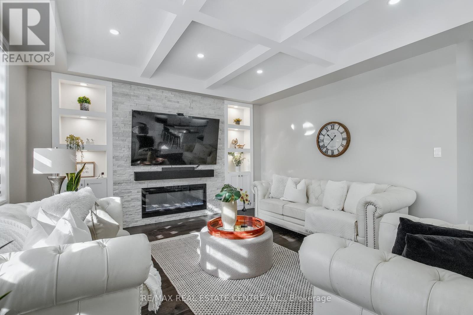 162 Mountain Holly Court, Waterloo, Ontario  N2V 0E1 - Photo 17 - X12434823