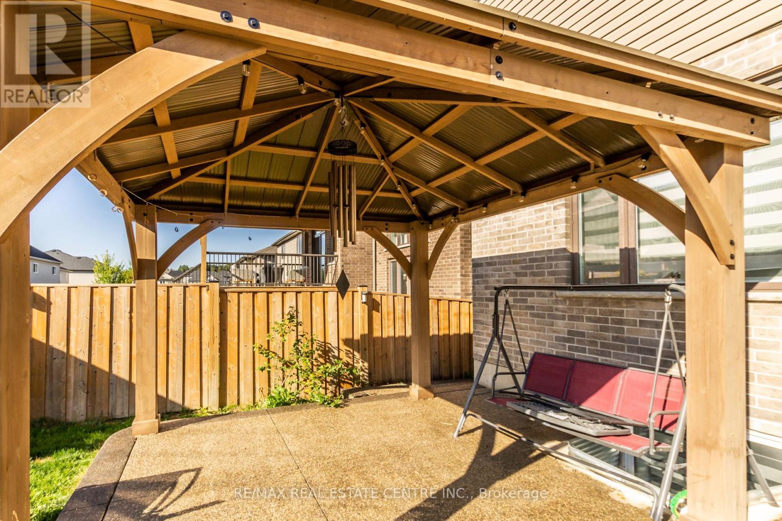 162 Mountain Holly Court, Waterloo, Ontario  N2V 0E1 - Photo 46 - X12434823