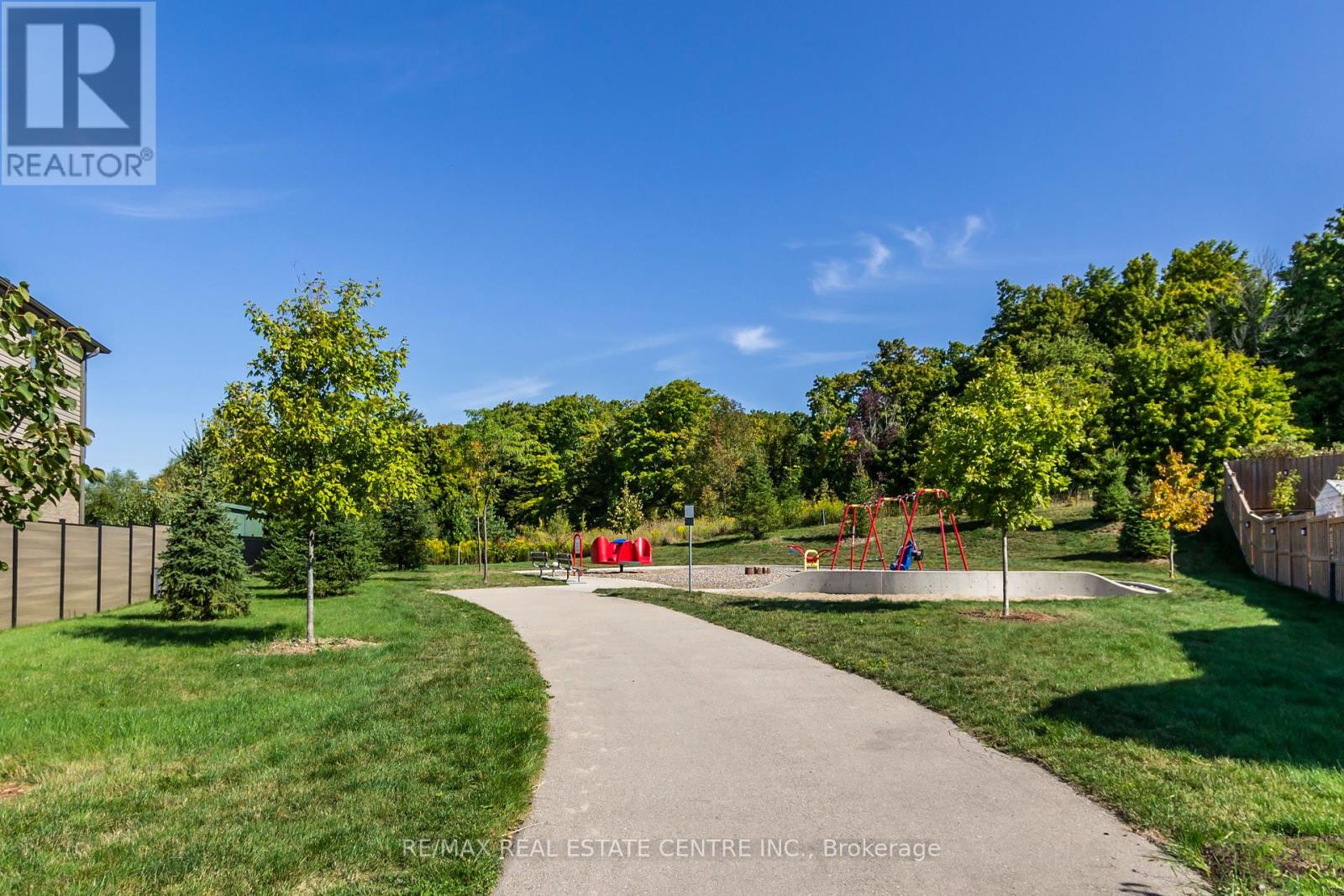 162 Mountain Holly Court, Waterloo, Ontario  N2V 0E1 - Photo 47 - X12434823