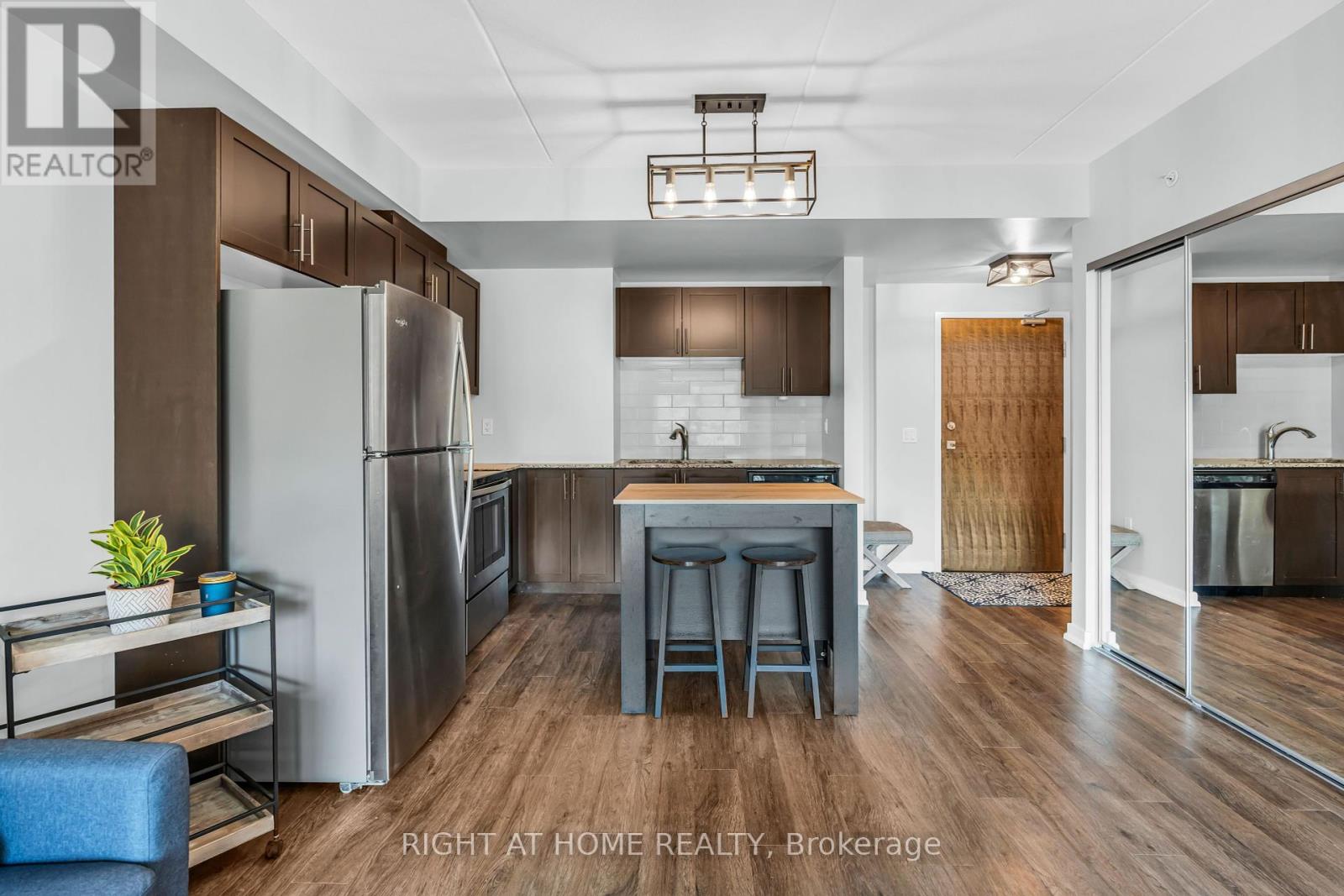Ll12 - 25 Kay Crescent, Guelph, Ontario  N1L 0P2 - Photo 6 - X12434824