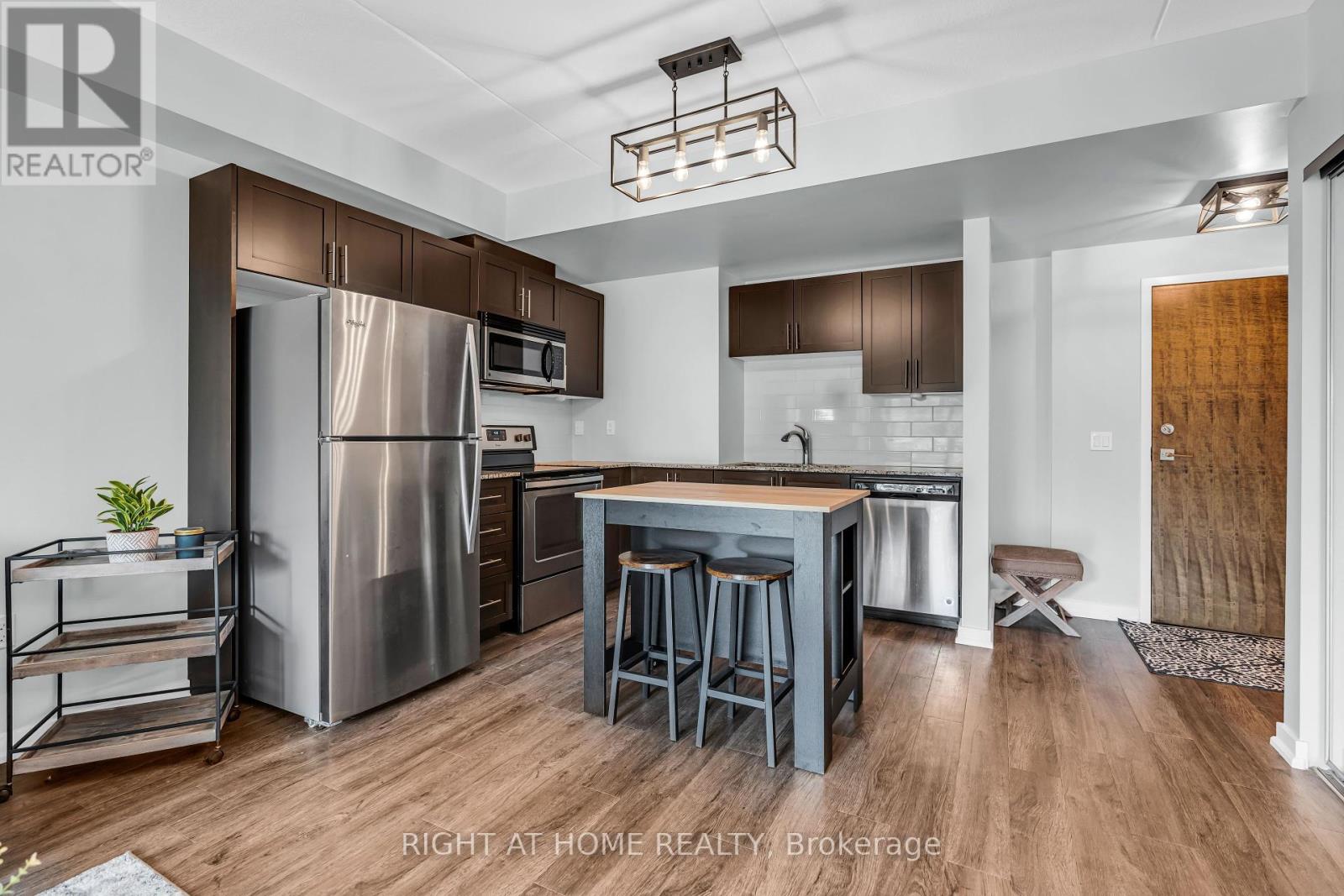 Ll12 - 25 Kay Crescent, Guelph, Ontario  N1L 0P2 - Photo 8 - X12434824